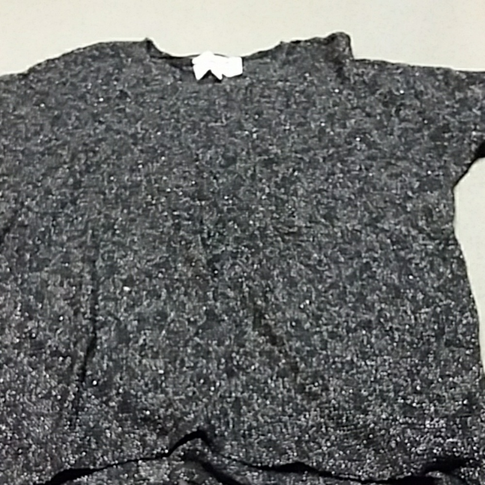 Shirt - Picture 3 of 4